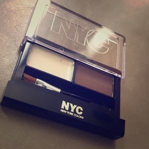 NYC Brush on Brow Kit 876